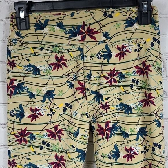 LuLaRoe One Size (2-10) So Soft Legging Tan Floral - Picture 3 of 8